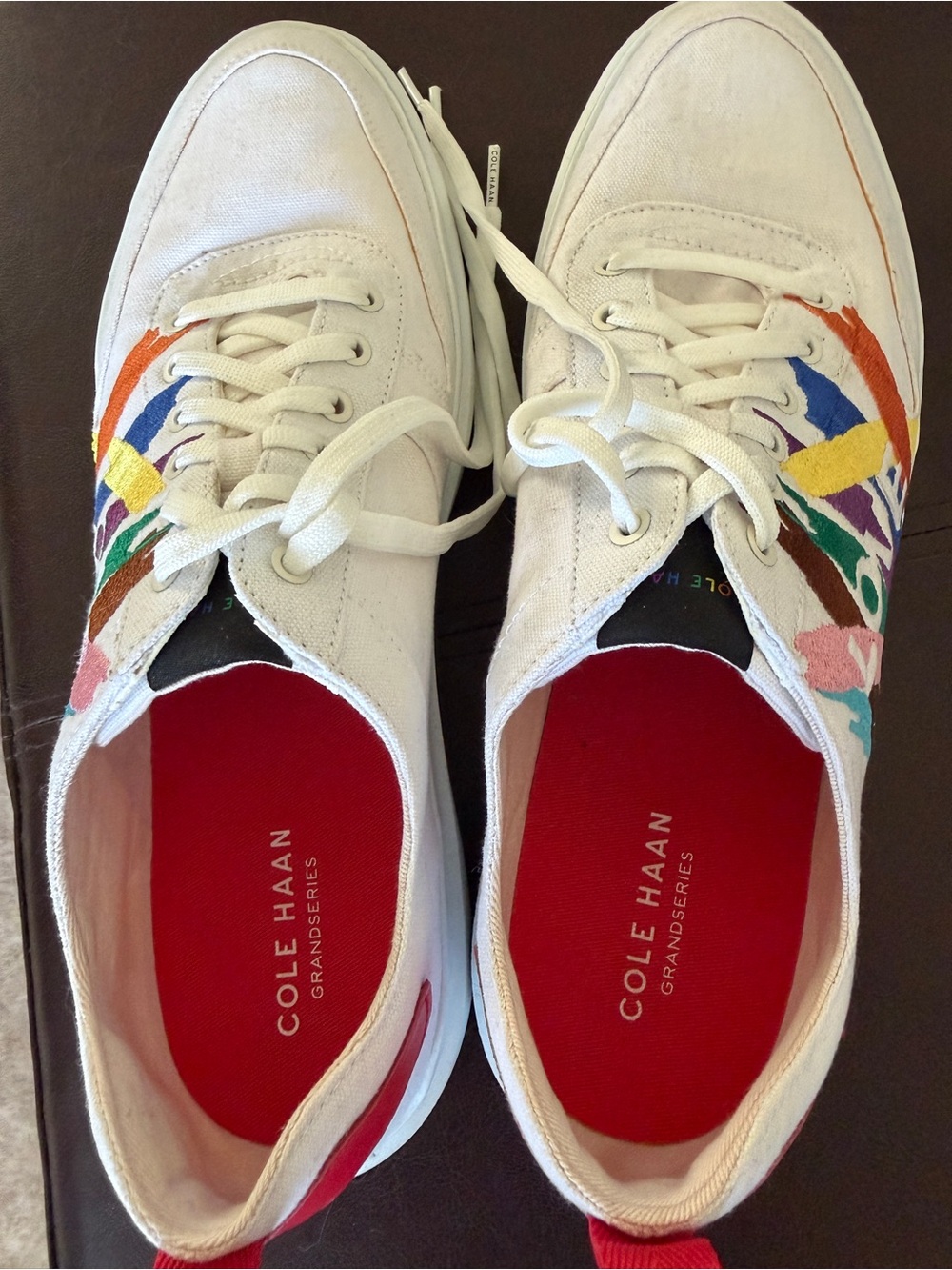 Cole Haan White Canvas Sneakers with Multicolor 'LOVE' Brushstroke Design - Picture 6 of 9
